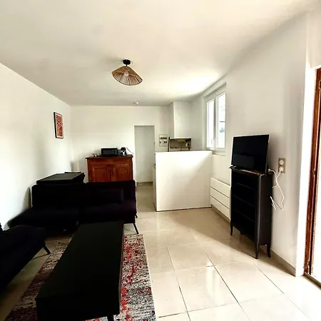 For Rent Lamagistere, 20 Min From Agen Lamagistère